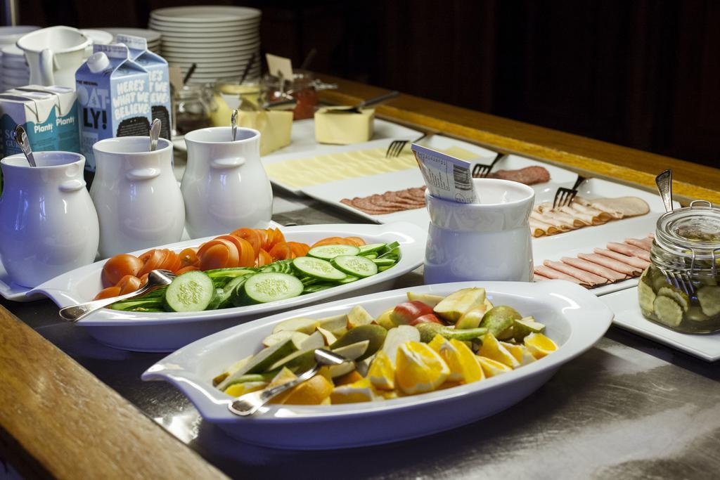 Stf Wendelsberg Hotel & Hostel Mölnlycke エクステリア 写真